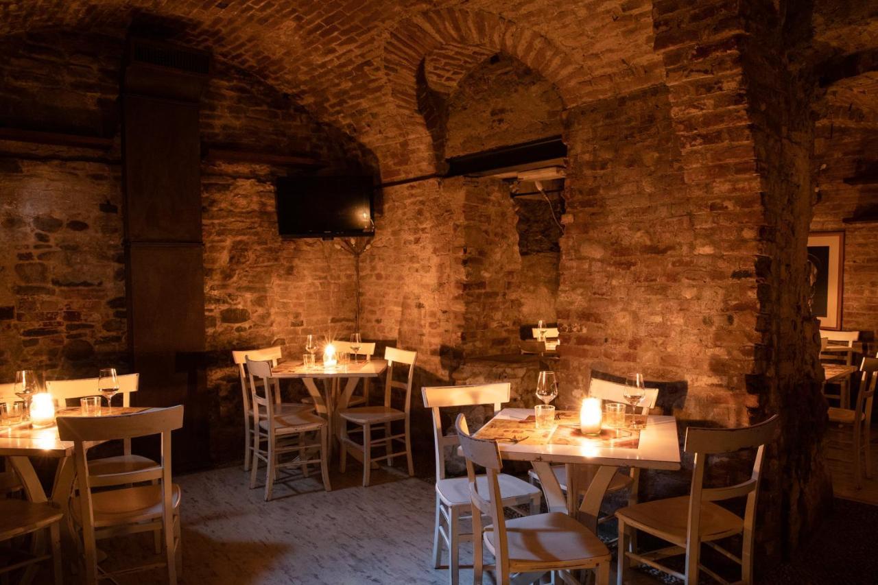 Vincafe Alba (Piedmont) Exterior foto